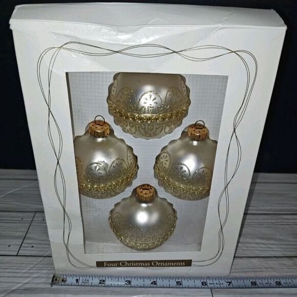 Christmas Holiday Vintage Glass Tree Ornaments Silver & Gold Glitter USA - Picture 8 of 9